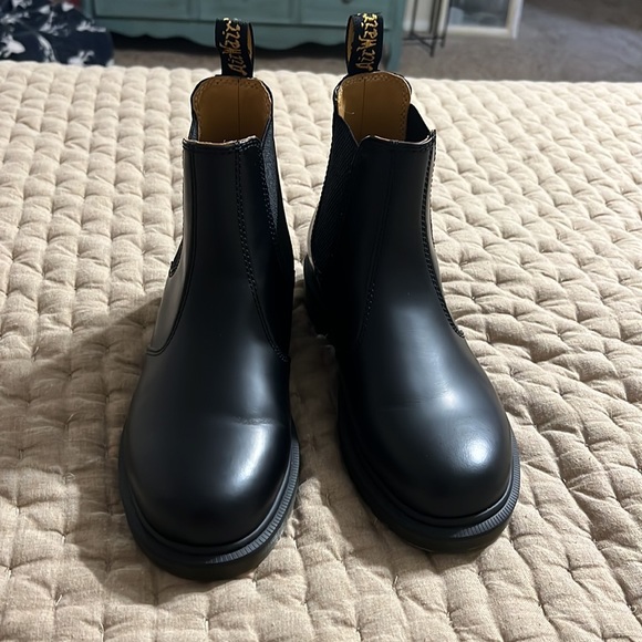 DR. MARTENS - Picture 4 of 5